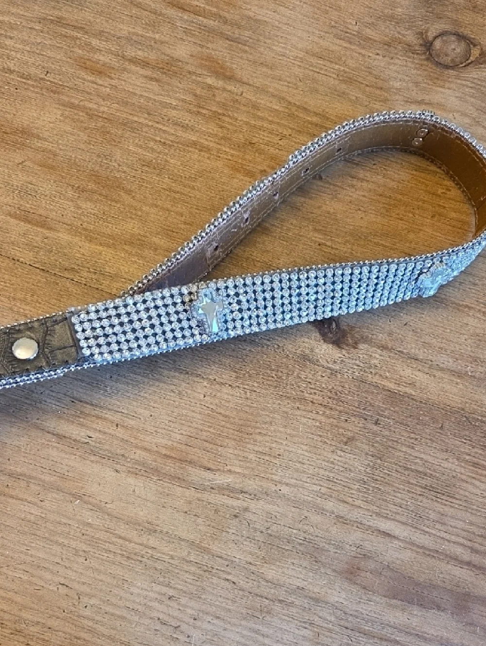 Crystal-Embellished Silver Tone Cross Bling BELT 20
